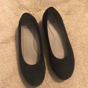 Dansko shoe